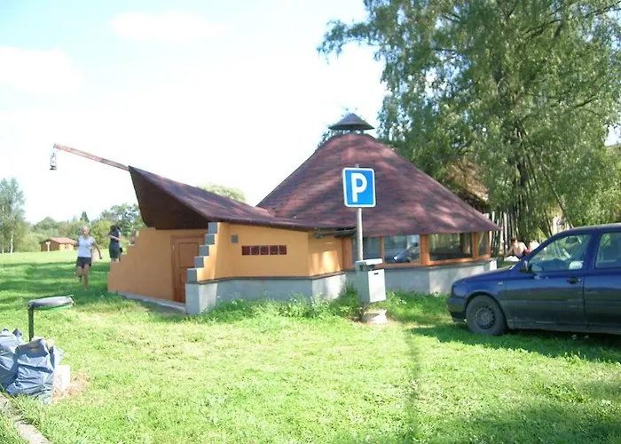 Kalda Talu بيت للعطل Tõlliste